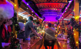 Christmas Holiday Bar and Brewery Tour